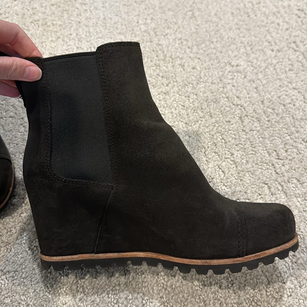 Ugg Wedge Boot - image 5